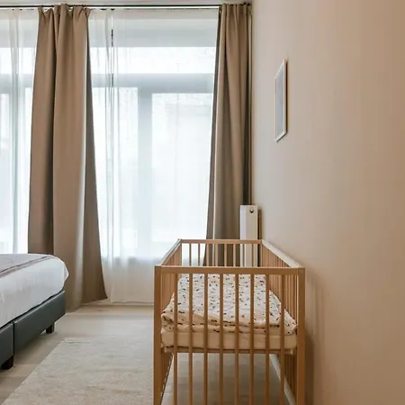 Apartament Huswell - Bright Near The
