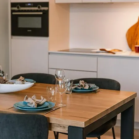 Apartament Huswell - Bright Near The Ostenda